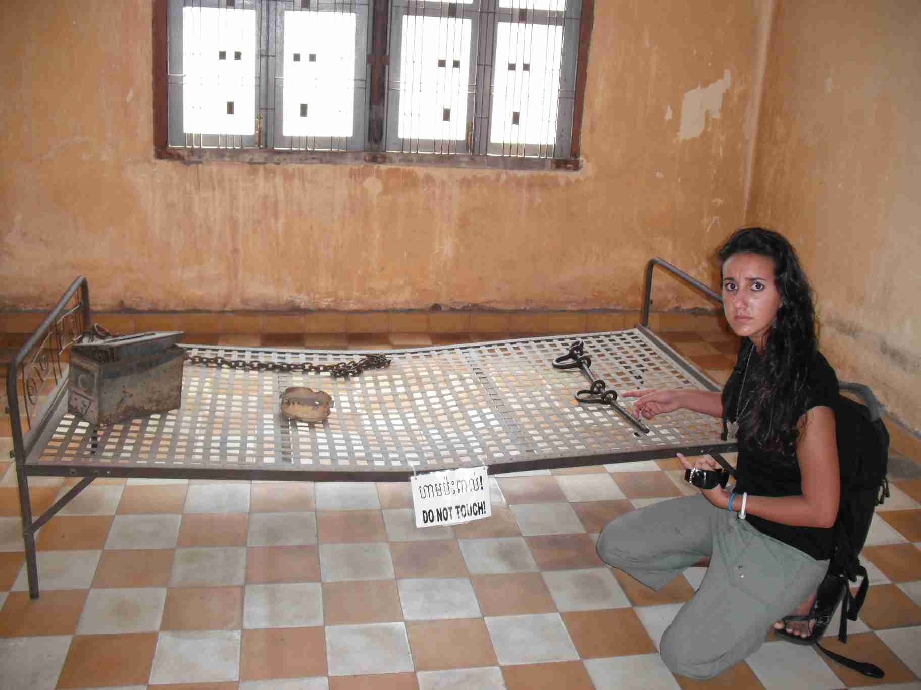 Torture bed