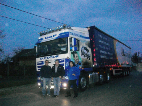 ; This is the 42ft lorry, arriving in Nyirbeltek, at 6am, on 4th November