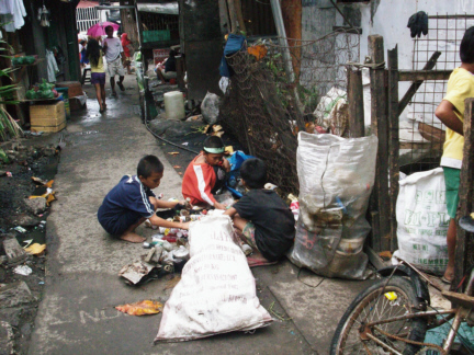 500 Aluminium cans = l bowl of rice.