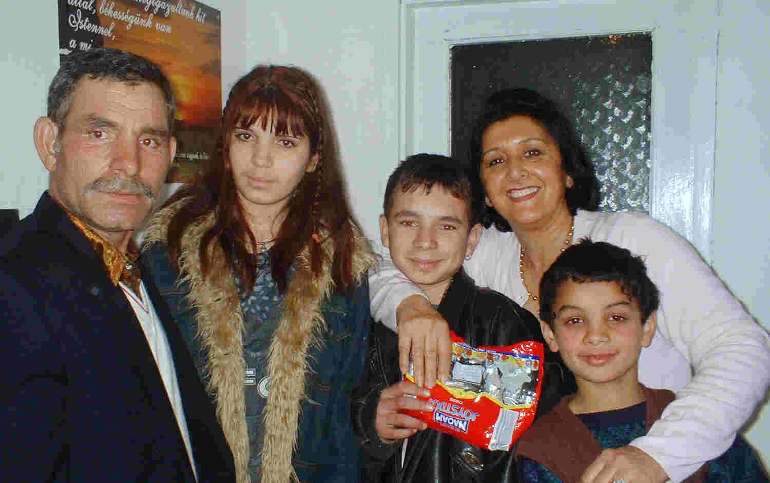 Melanie & Church
            Members
